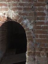 Ансамбль Белопесоцкого монастыря, XVII в.: Троицкий собор, 1569 г., с колокольней (церковь-колокольня святителя Николая надвратная).